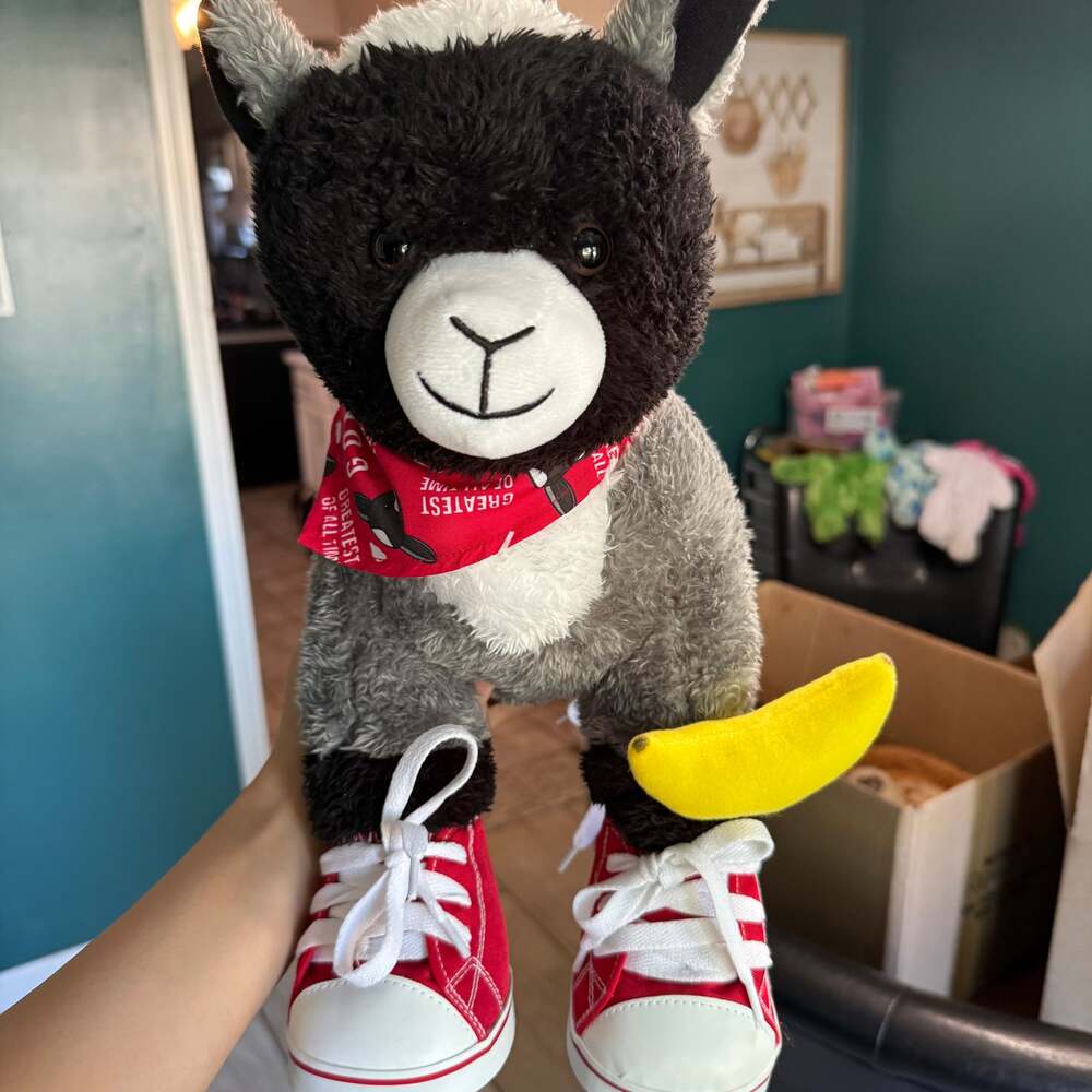 Build-A-Bear Workshop BABW BABY GOAT With BANDANA  Plush